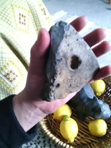 Você pode colocar alguma pedra em um copo de pedra?